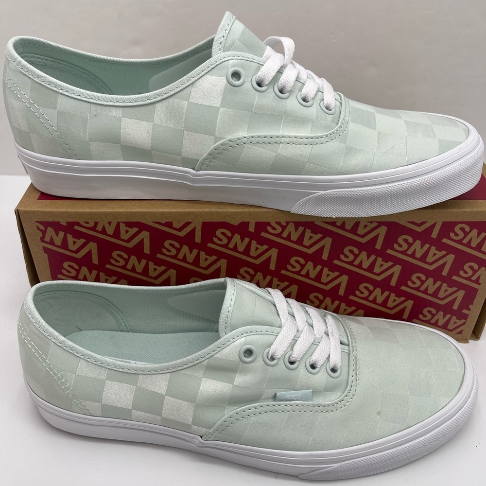 Vans Men’s Authentic
Satin Checkerboard Spa BI Sneakers
VN000D6G887 - Picture 3 of 16